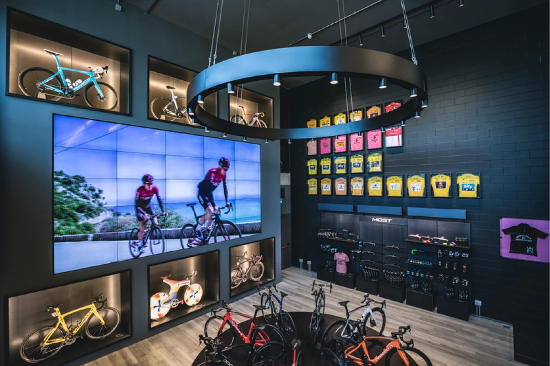 La Bottega di Pinarello New York gallery thumb
