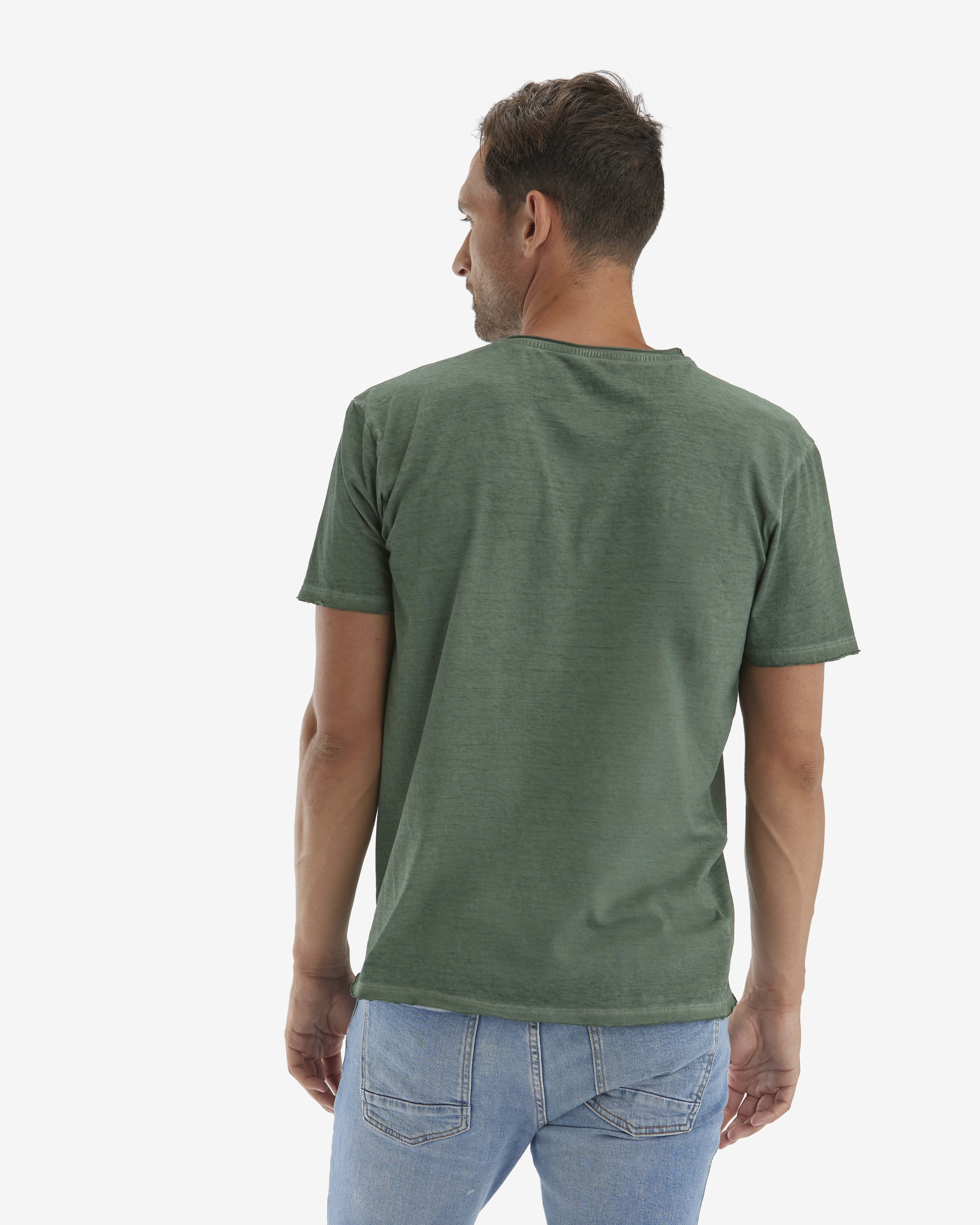 Tシャツ・カットソー PAOLO PECORA Men T Shirts A010F2005360 Green UB651239W___X5P.jpg?v=1744723325