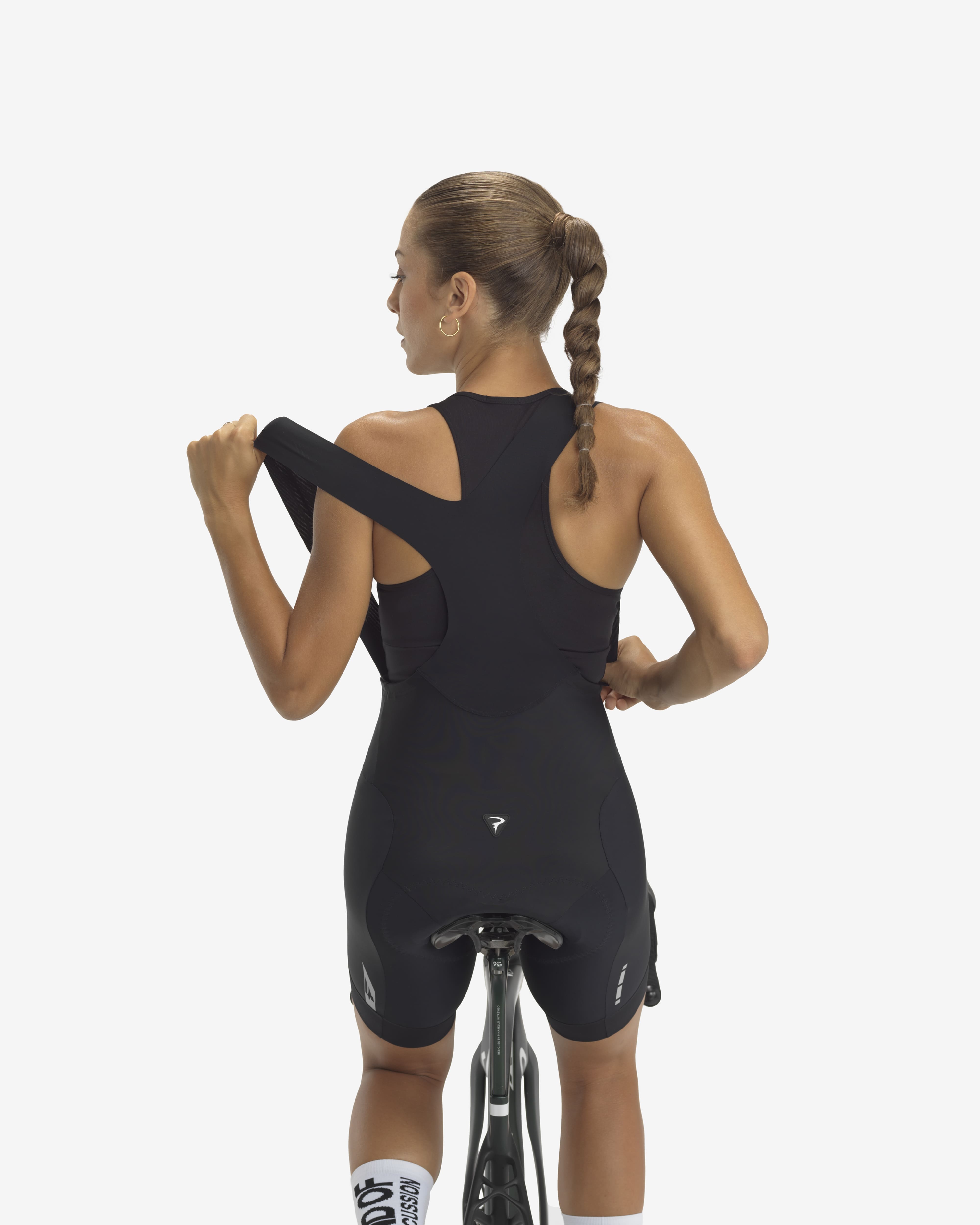BIBSHORT F