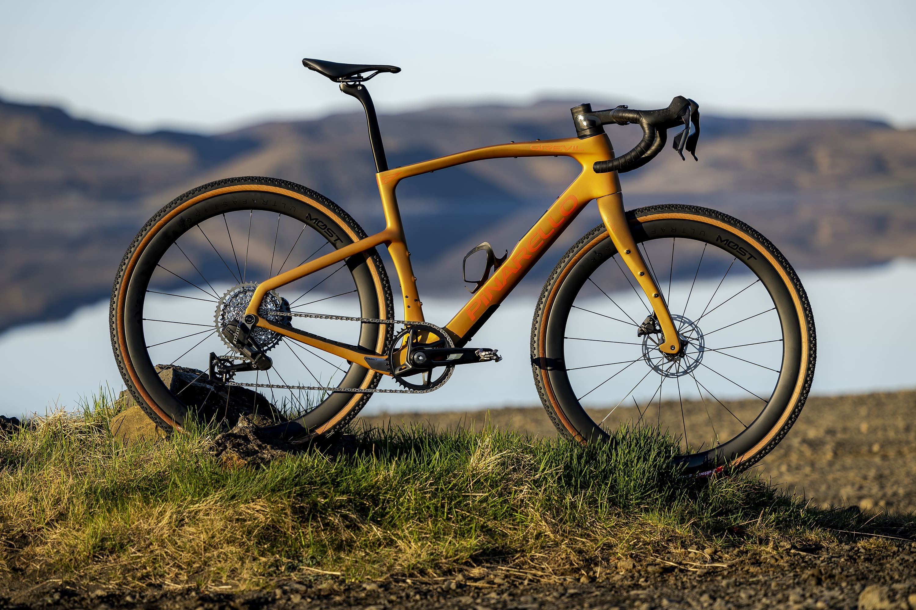 NEW GREVIL F5 SRAM RIVAL XPLR AXS
