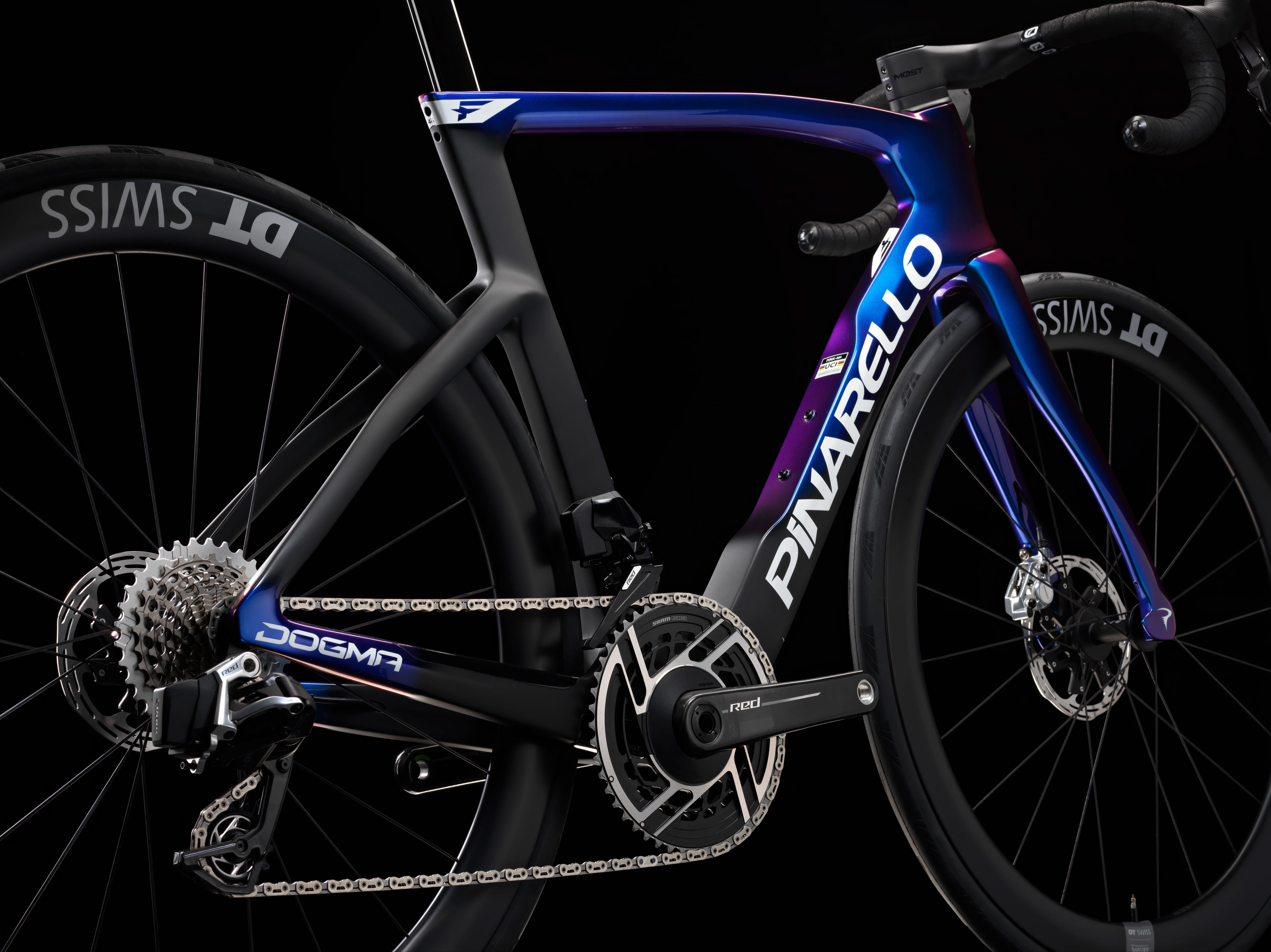 DOGMA F SRAM RED ETAP AXS