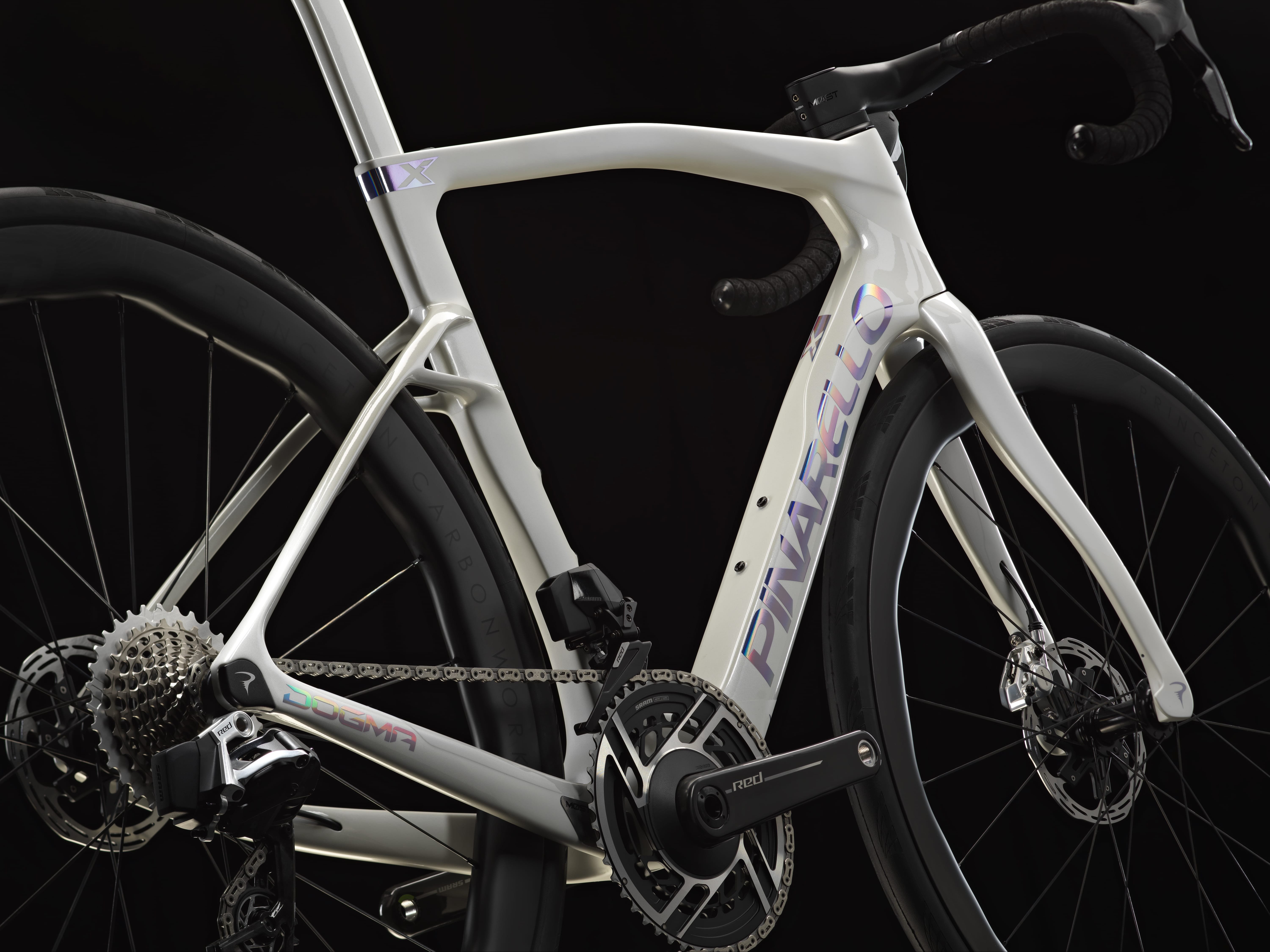 NEW DOGMA X SRAM RED ETAP AXS