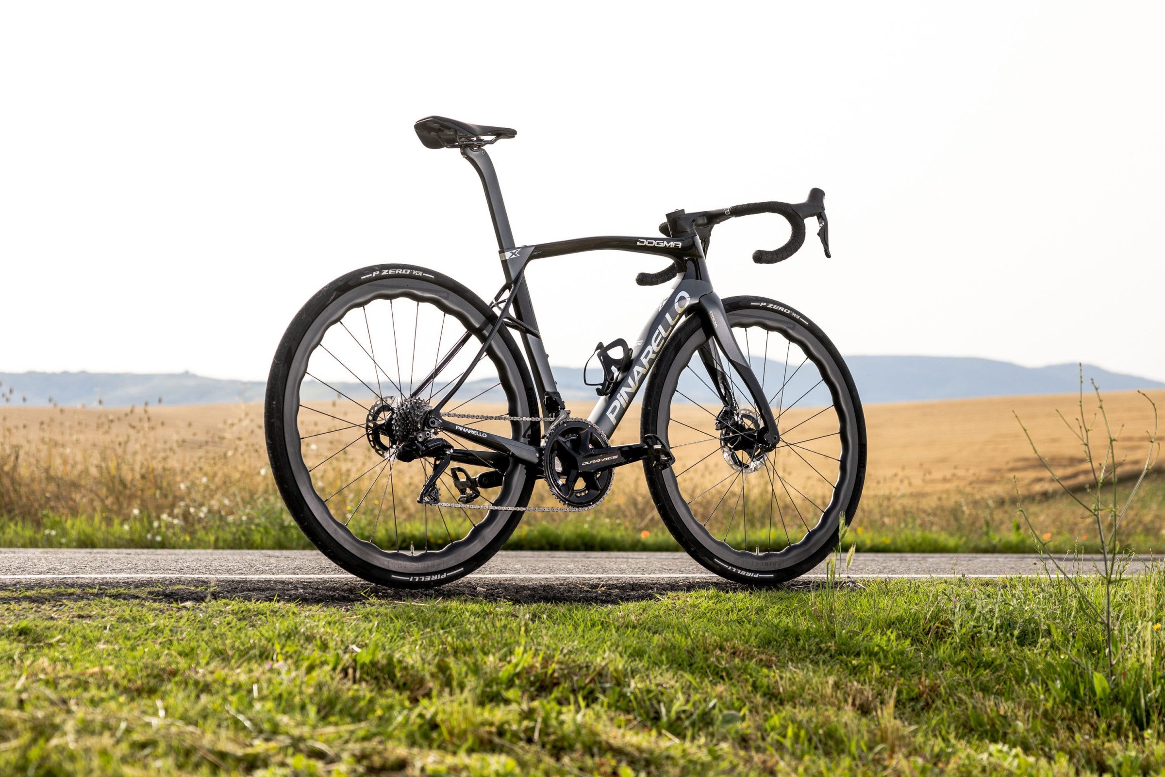 Pinarello Dogma X SRAM Red eTap AXS 14