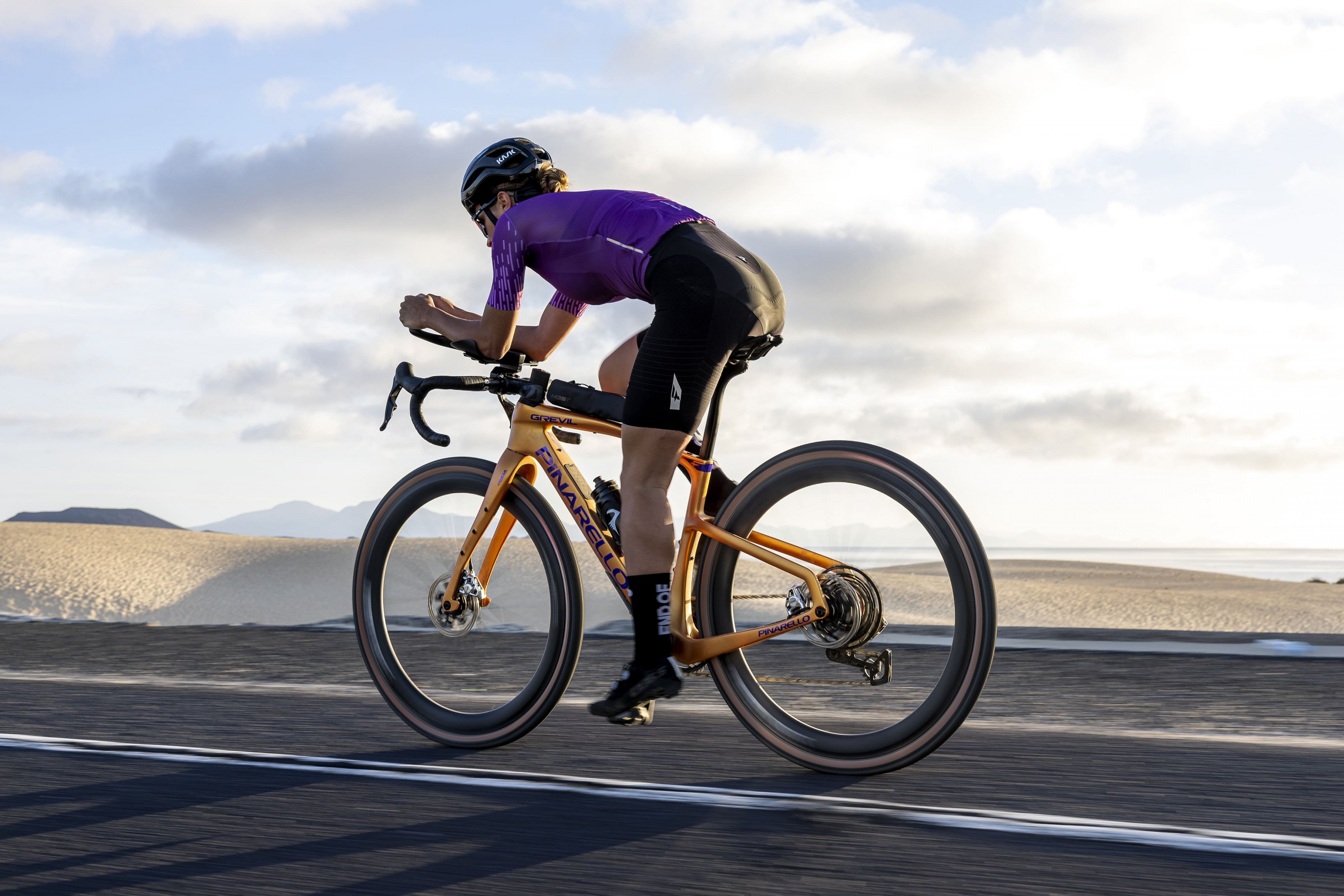 Pinarello Grevil F F9 SRAM Red XPLR AXS 7