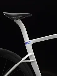 NEW DOGMA X SRAM RED ETAP AXS