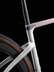 DOGMA GR SRAM RED XPLR AXS 1x13