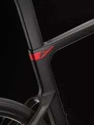 PINARELLO F1 105