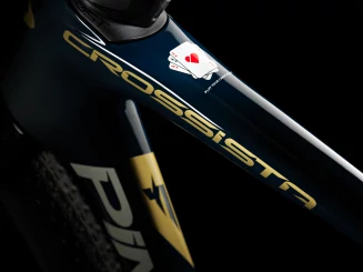 Crossista F9