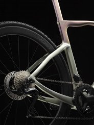 Crossista F9