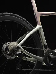 Crossista F9