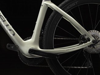 Crossista F9