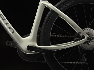 Crossista F9