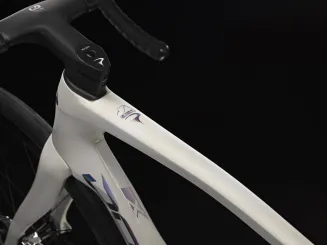 NEW DOGMA X SRAM RED ETAP AXS