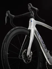 DOGMA F SRAM RED ETAP AXS