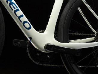 PINARELLO X5 SHIMANO 105 Di2