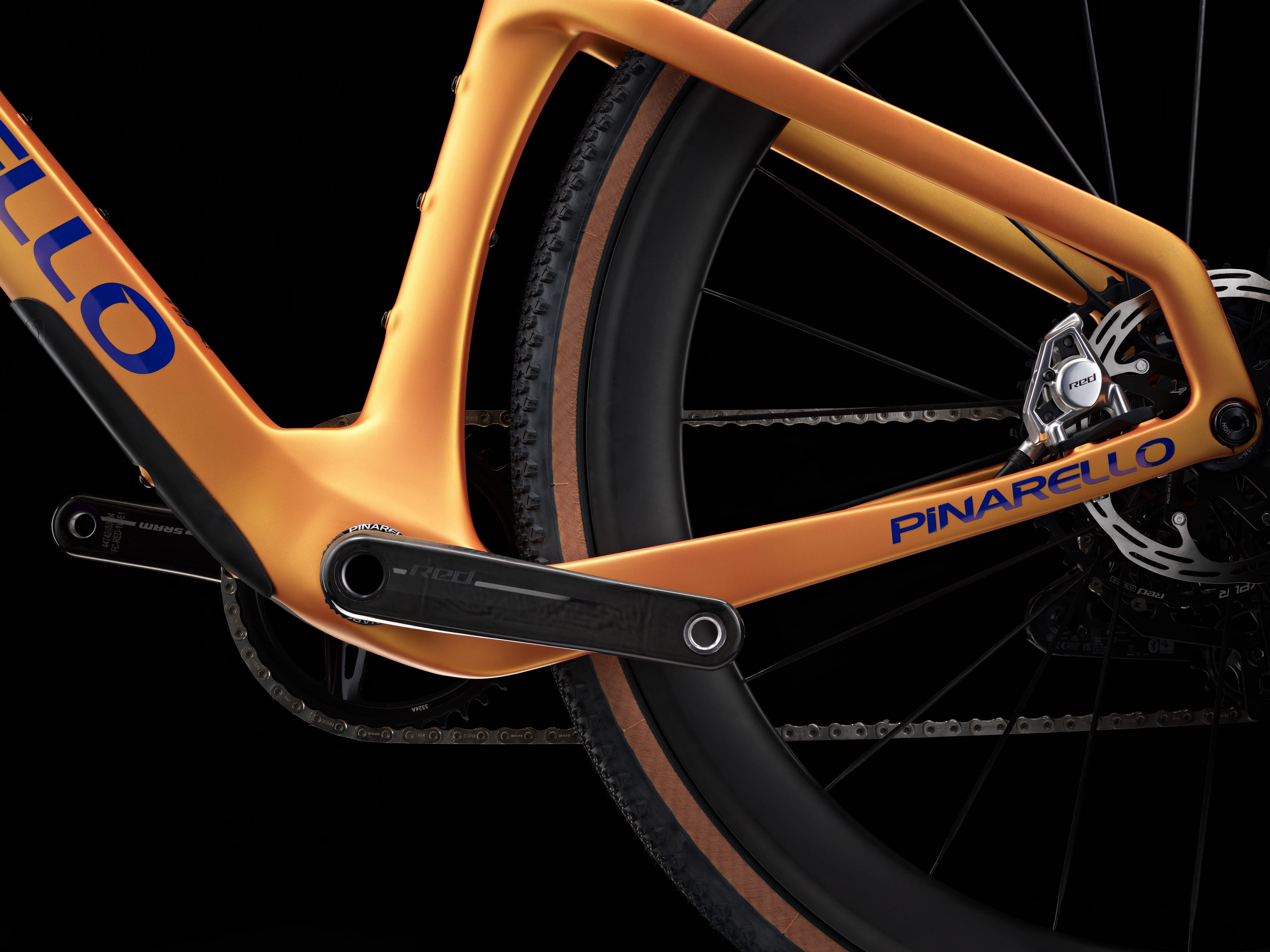 Pinarello Grevil F F9 SRAM Red XPLR AXS 13