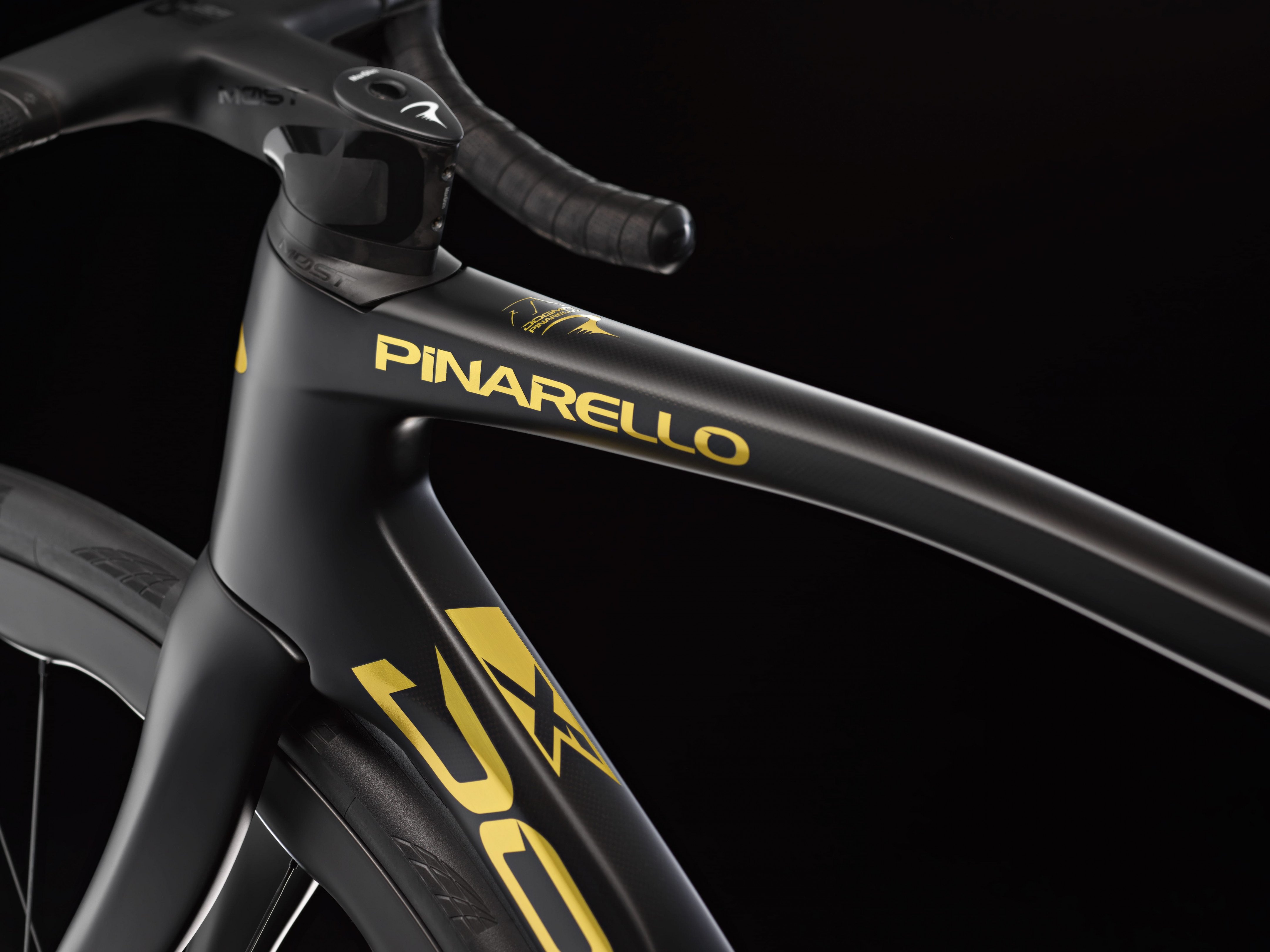 Pinarello Dogma X SRAM Red eTap AXS 11